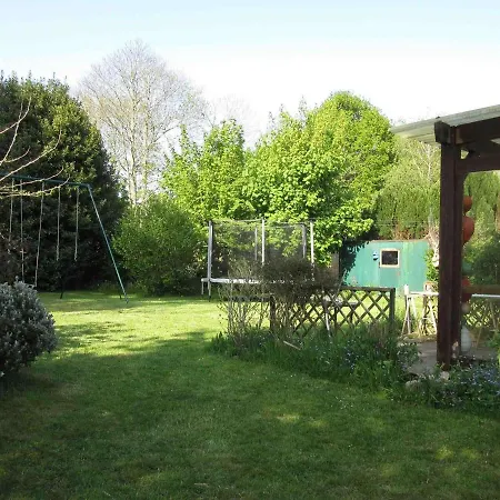 Maison Conviviale Avec Jardin, Proche Plage Du Treustel, - Fr-1-481-131 *